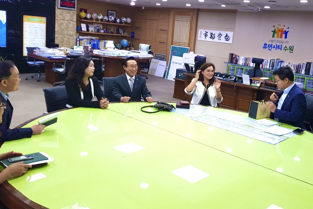 110419SouthKorea116YON.jpg